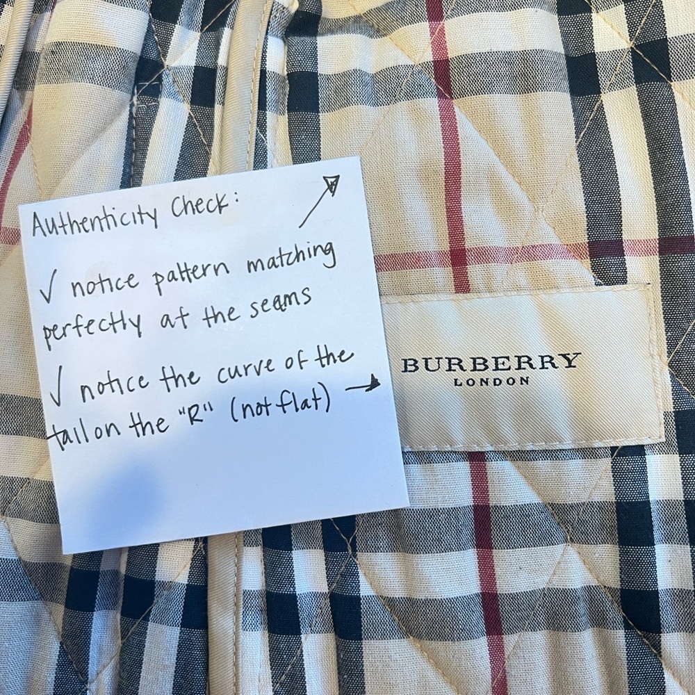 Authentic Vintage 2000s Burberry Nova Quilted Women’s Jacket - Picture 13 of 15